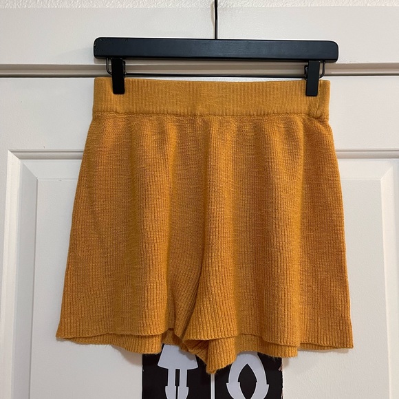 Malibu Solid Surf Set **SHORTS ONLY** - Picture 2 of 5